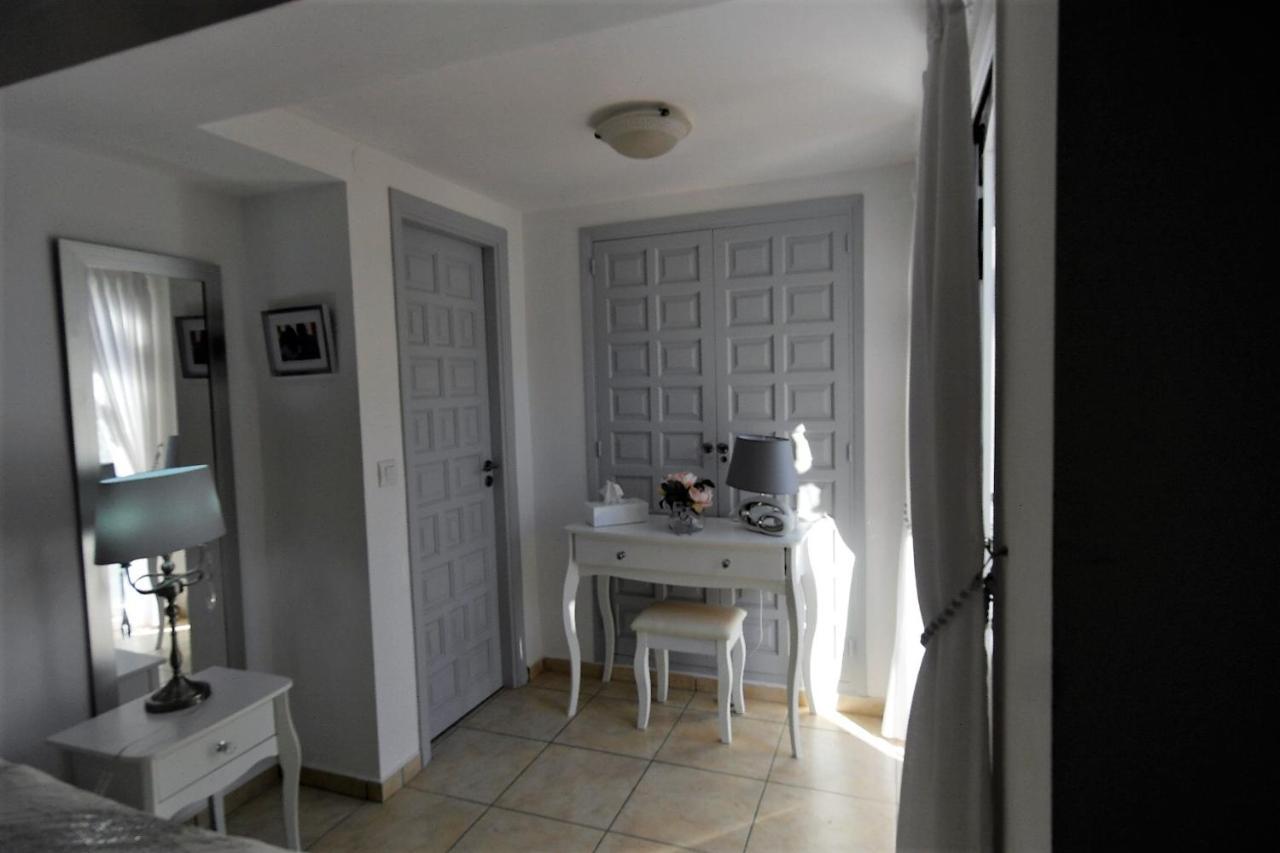 Treasurita Guest House Морайра Екстер'єр фото