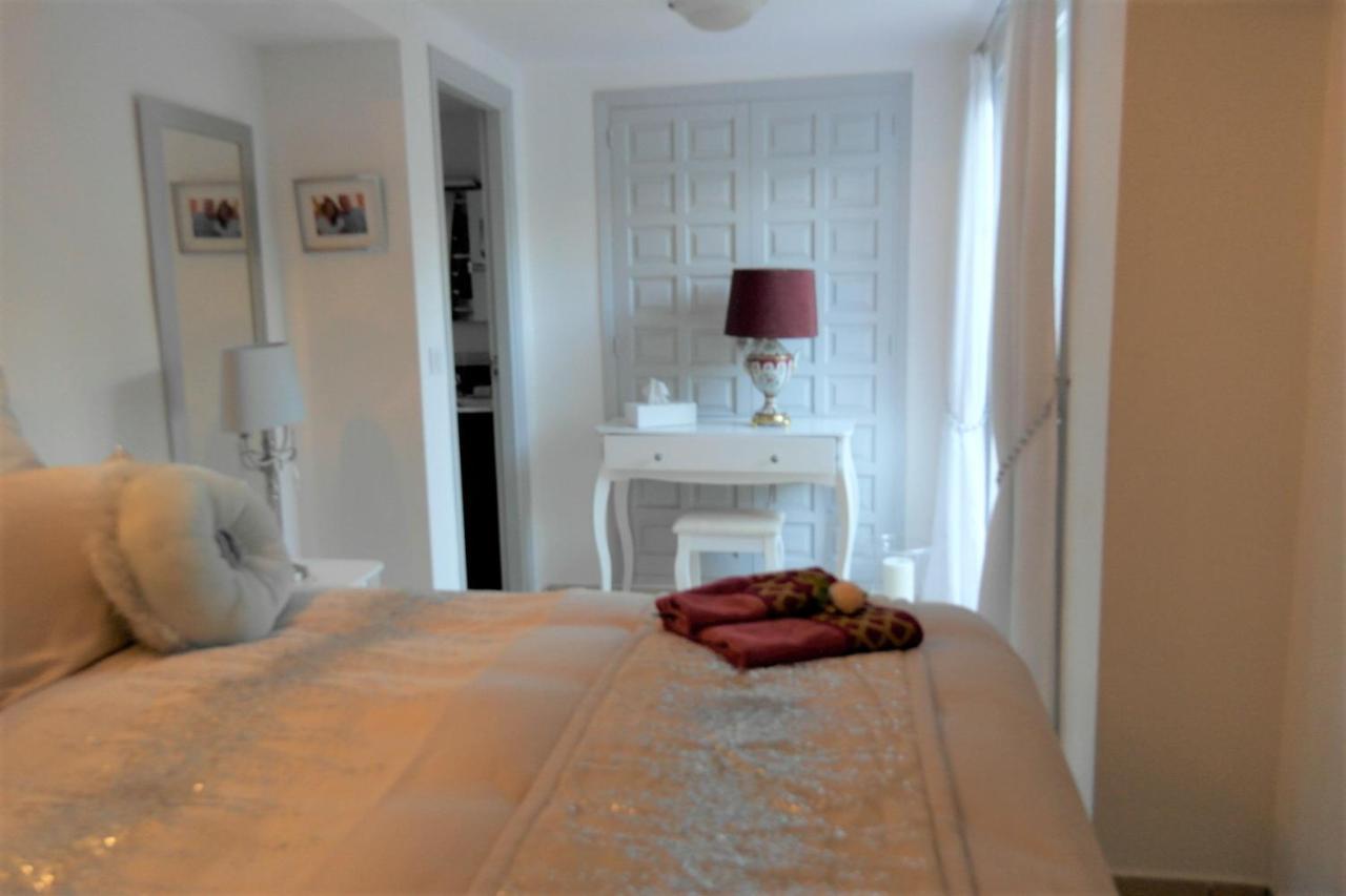 Treasurita Guest House Морайра Екстер'єр фото
